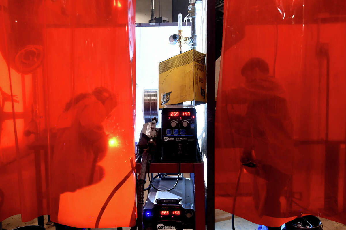 SIlsbee High School's welding competition draws nearly 300