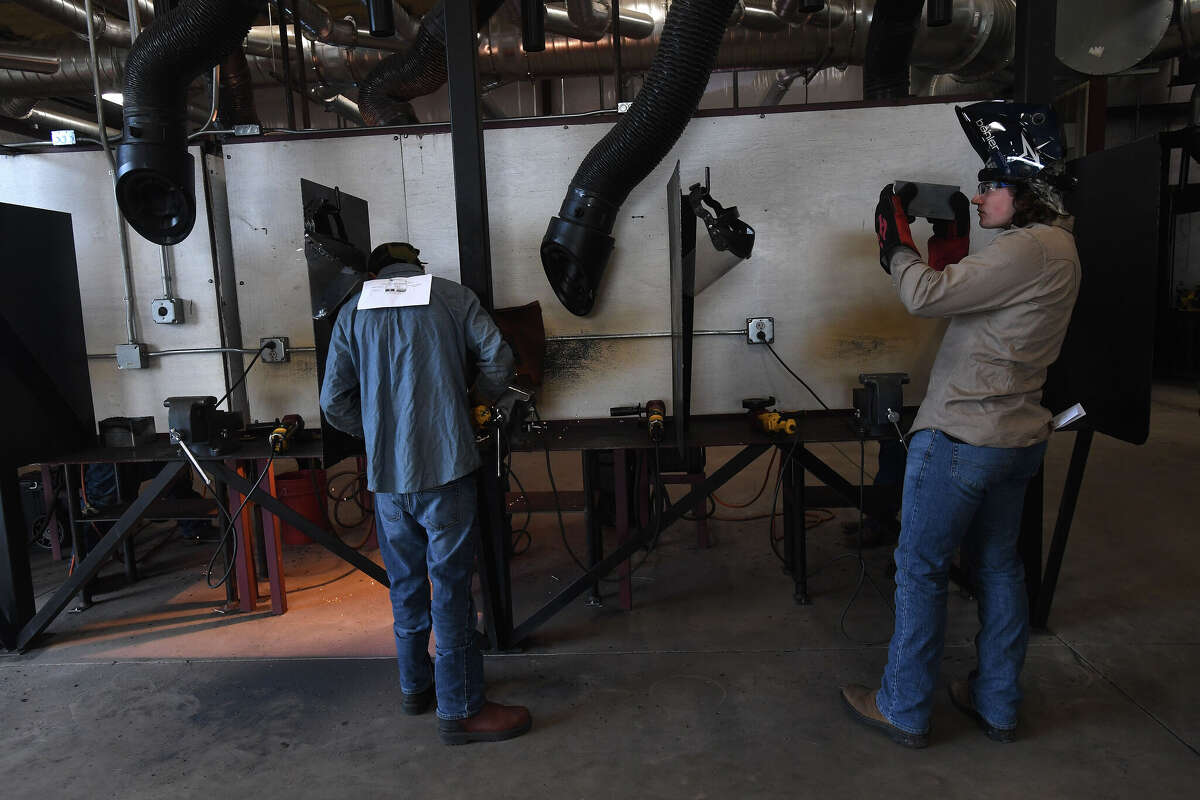 SIlsbee High School's welding competition draws nearly 300