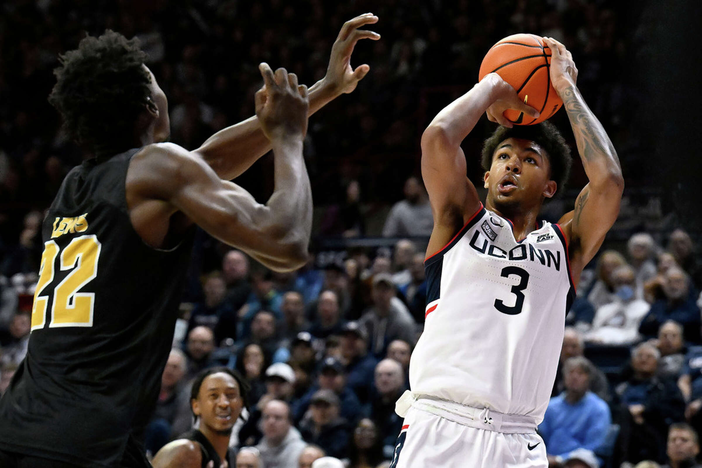 UConn men's basketball freshman Jaylin Stewart home in Seattle