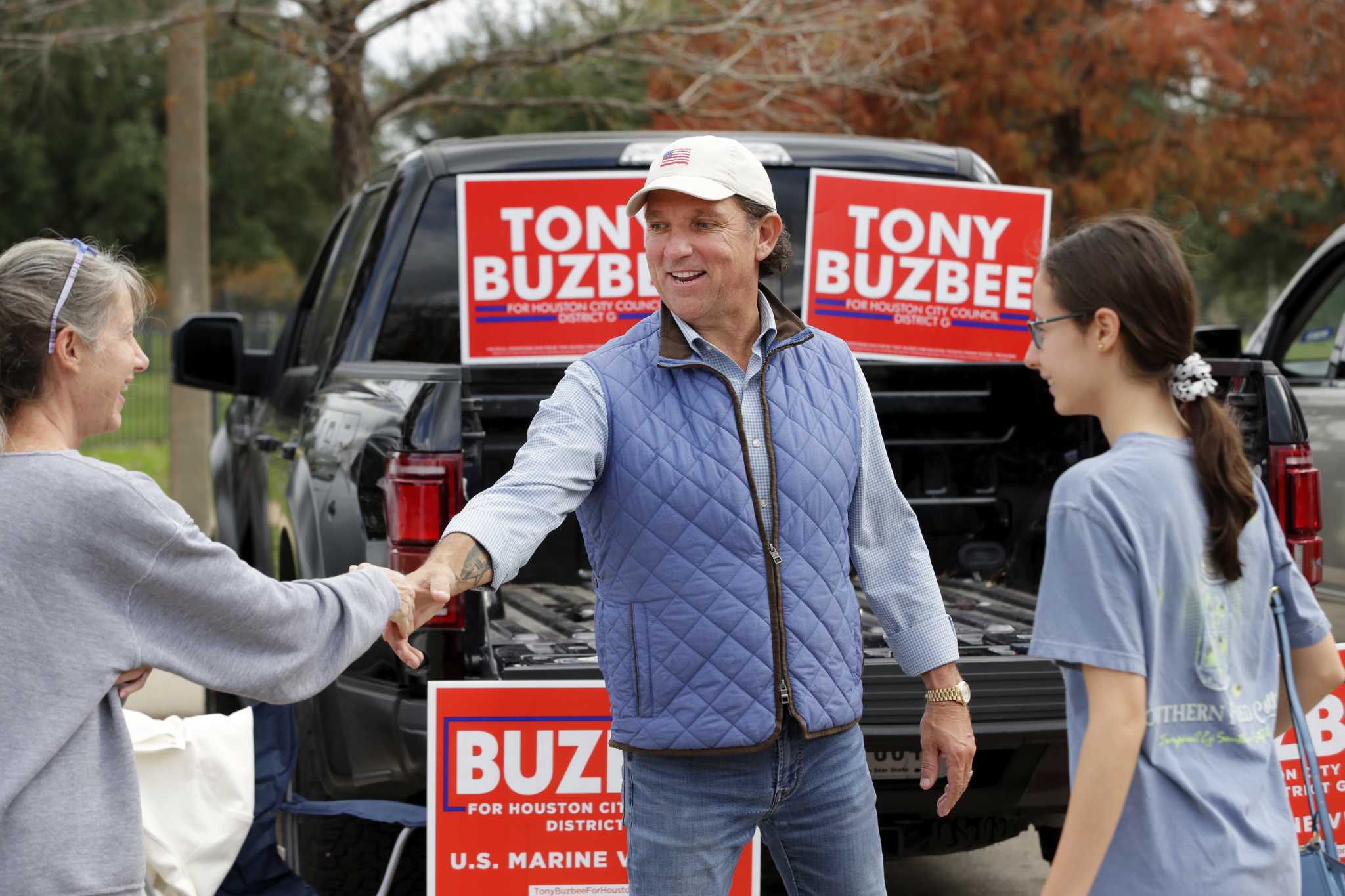 evan-macdonald-journalist-profile-intelligent-relations