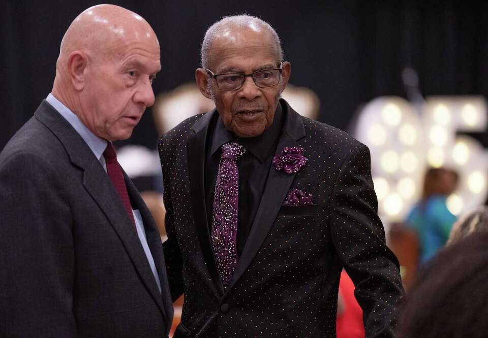 Houston mayorelect Whitmire gears up to lead City Hall after campaign