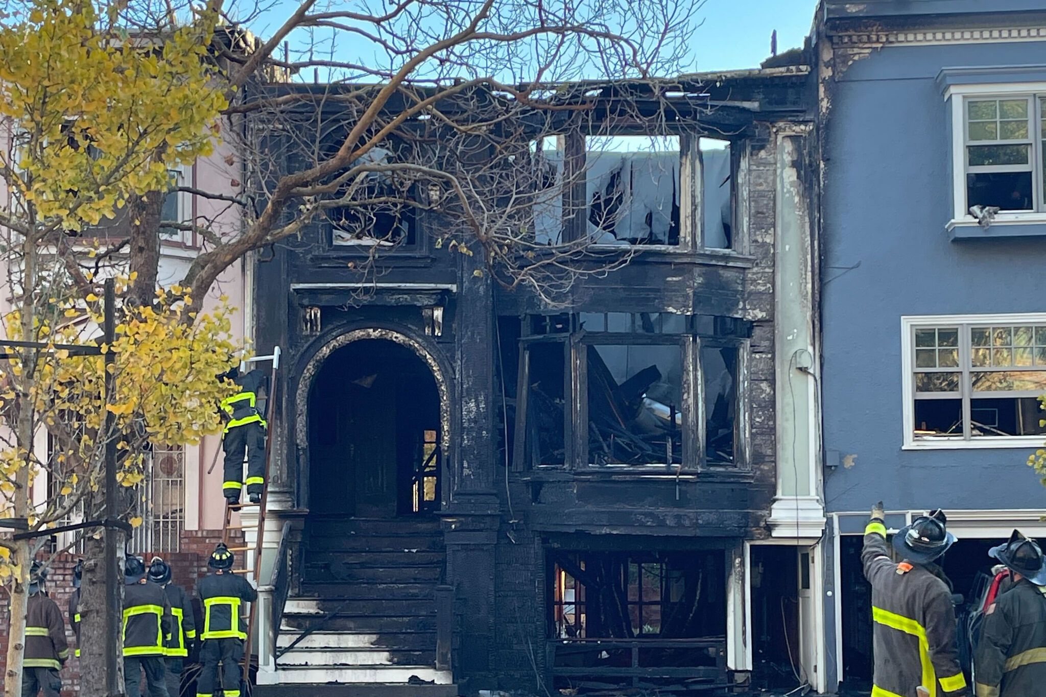 S.F. home destroyed by fast-moving fire; person jumped from window to escape