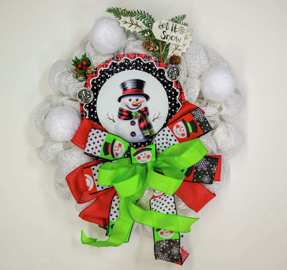 Design School- Red and White Snowman Wreath