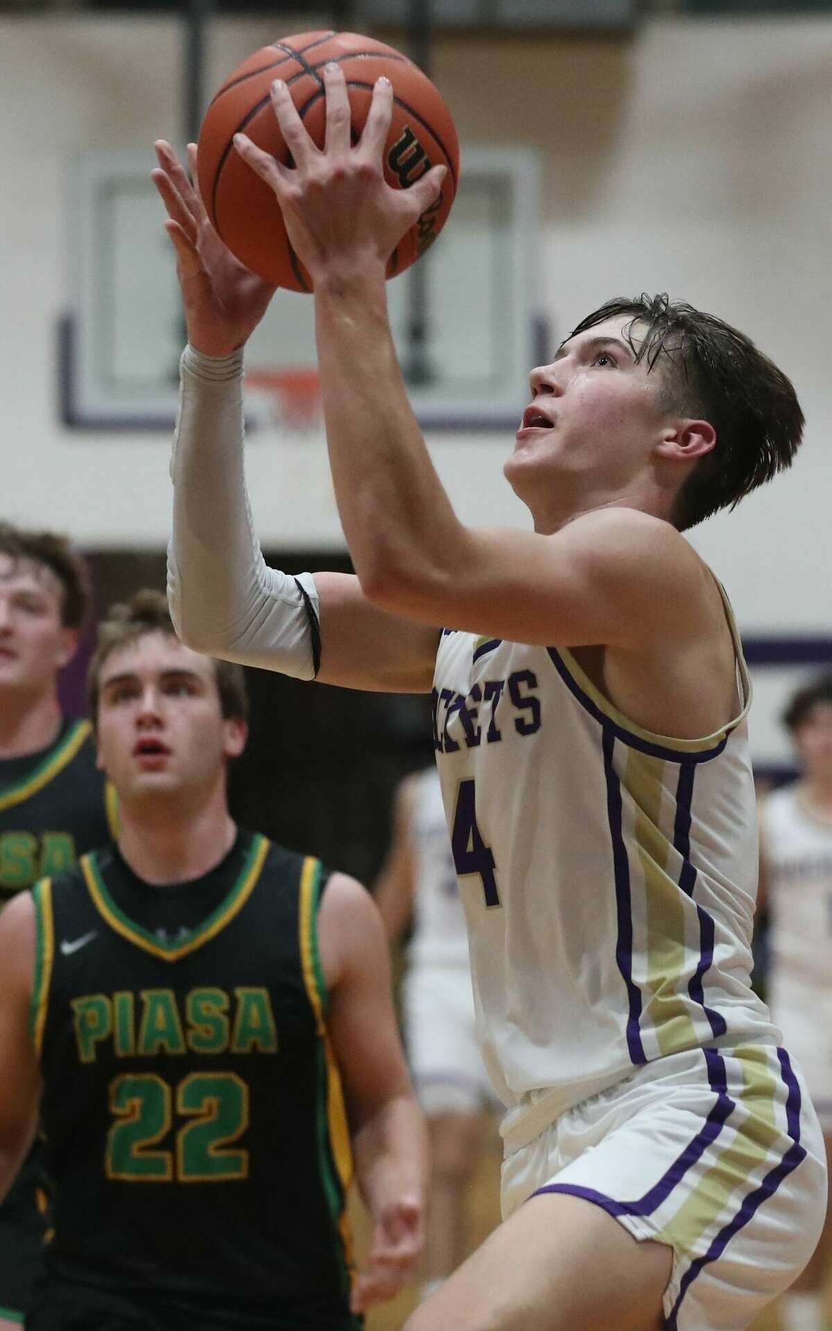 Routt builds lead, loses lead, then rallies to beat Southwestern