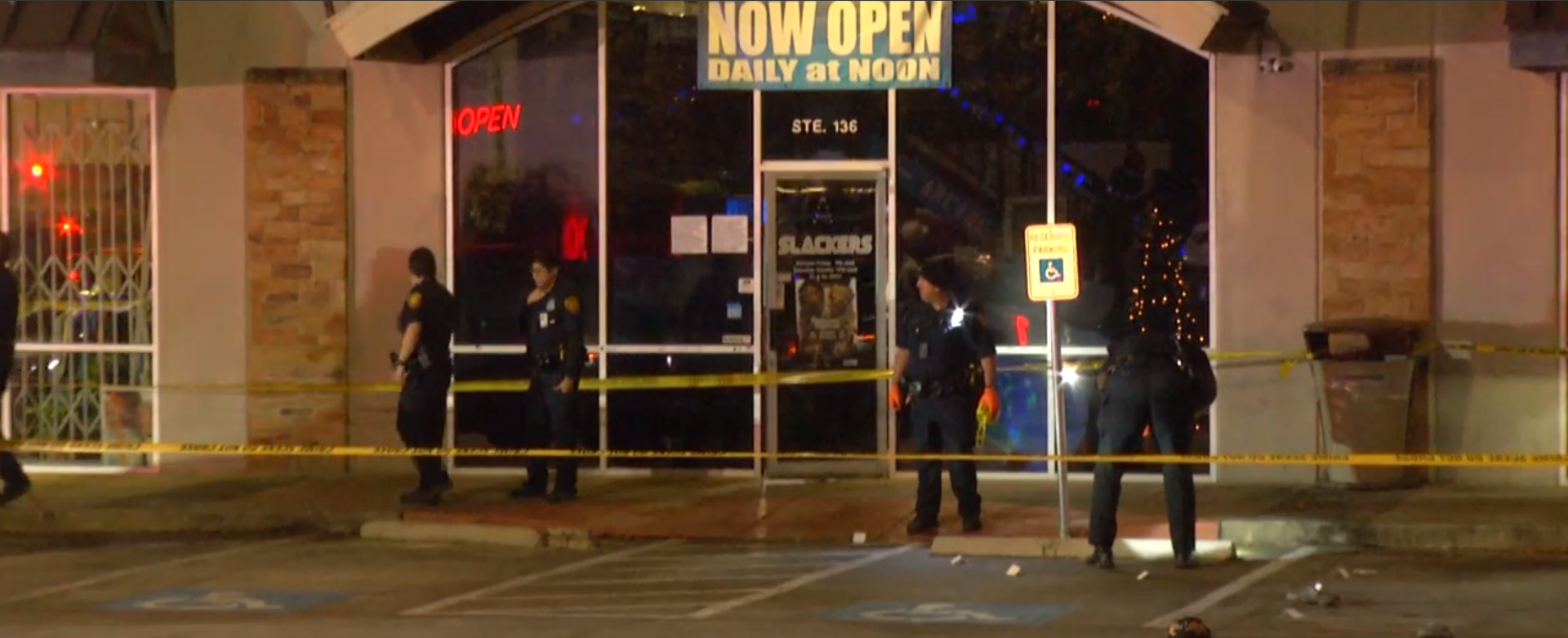 Texas man shot 3 times outside popular San Antonio bar