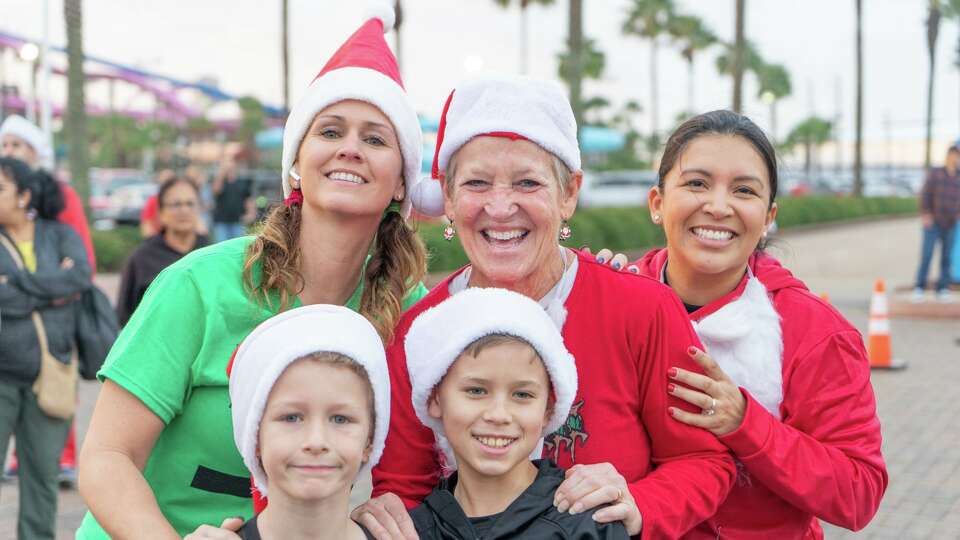 Santa Hustle Galveston Half Marathon, 5K, and Kids Dash. 