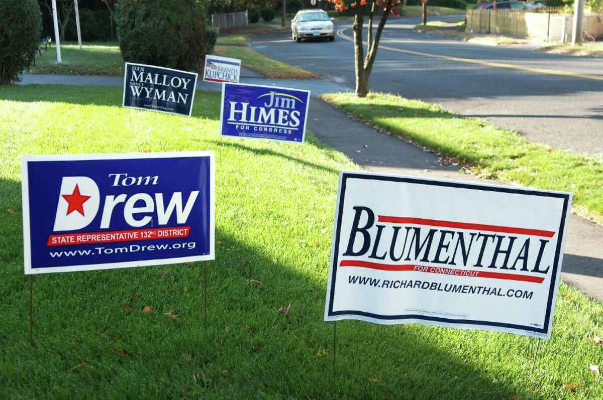 Firmly planted Yard signs thrive in digital age