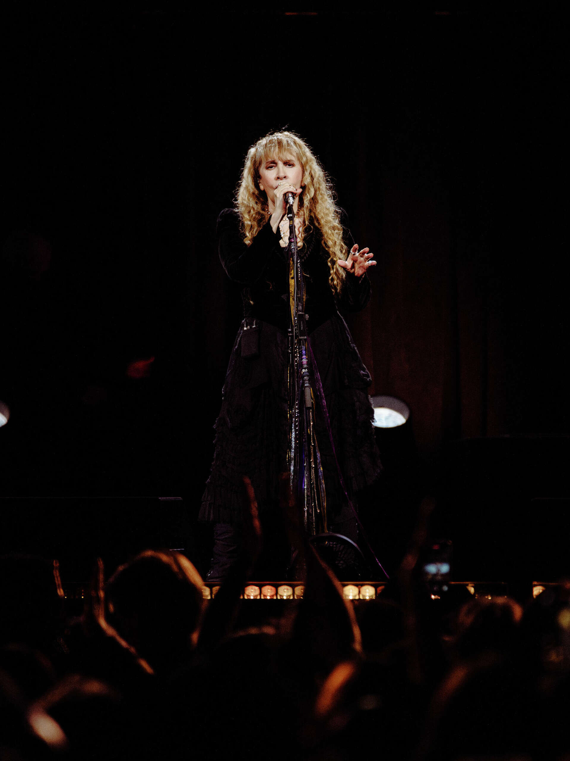 Stevie Nicks shares why she moved out of San Francisco San Francisco