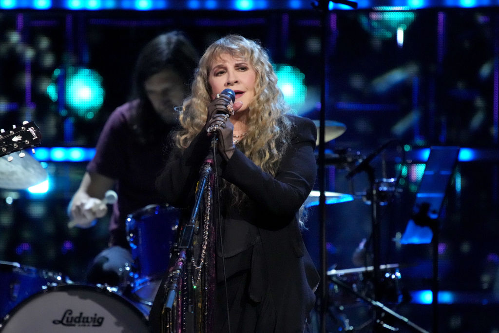 Stevie Nicks shares why she moved out of San Francisco San Francisco