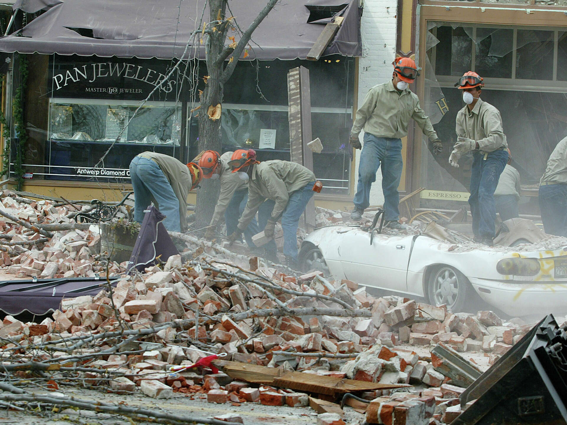 20 years ago, a deadly earthquake shook small-town California
