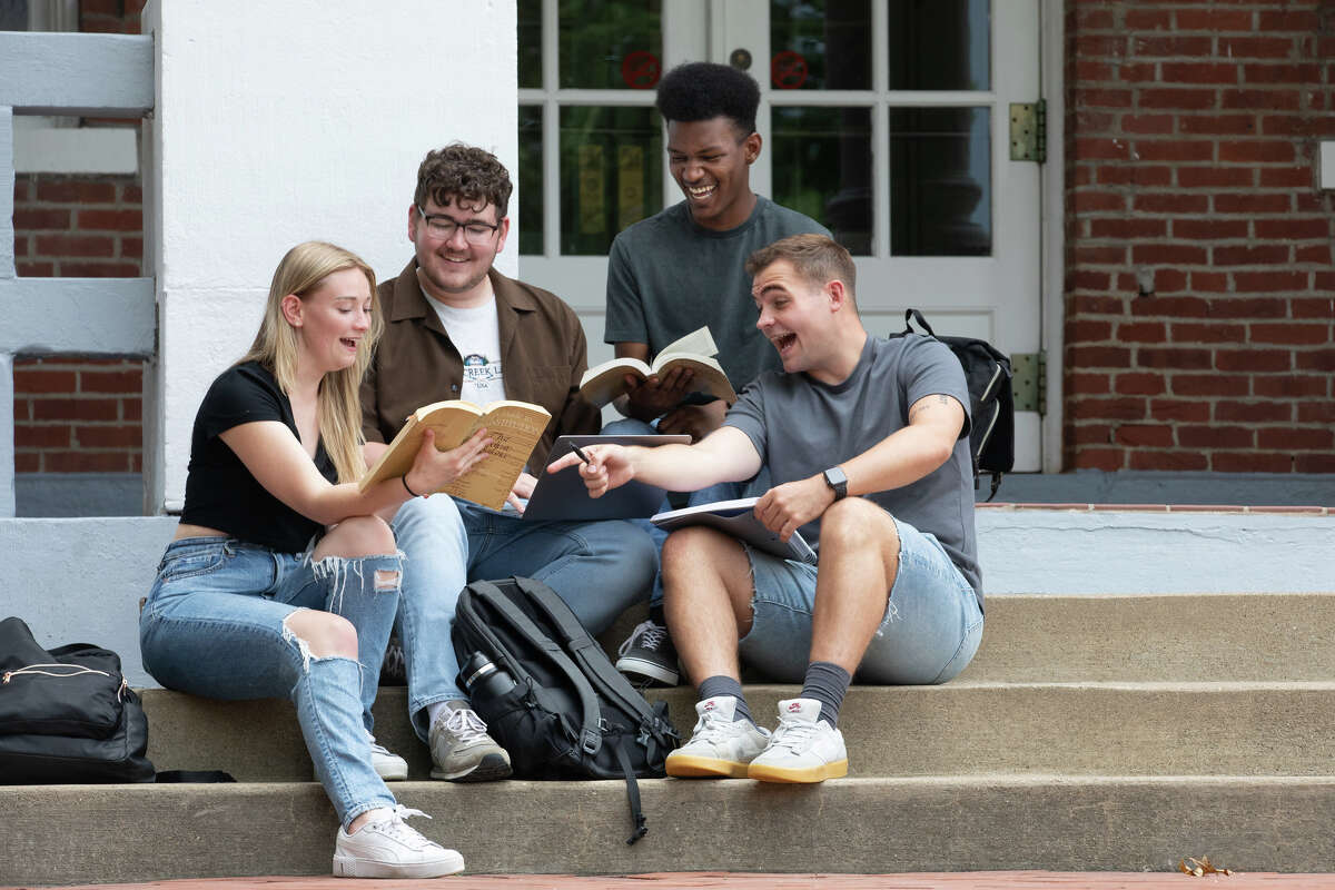 Local student makes Pennsylvania Western University's dean's list