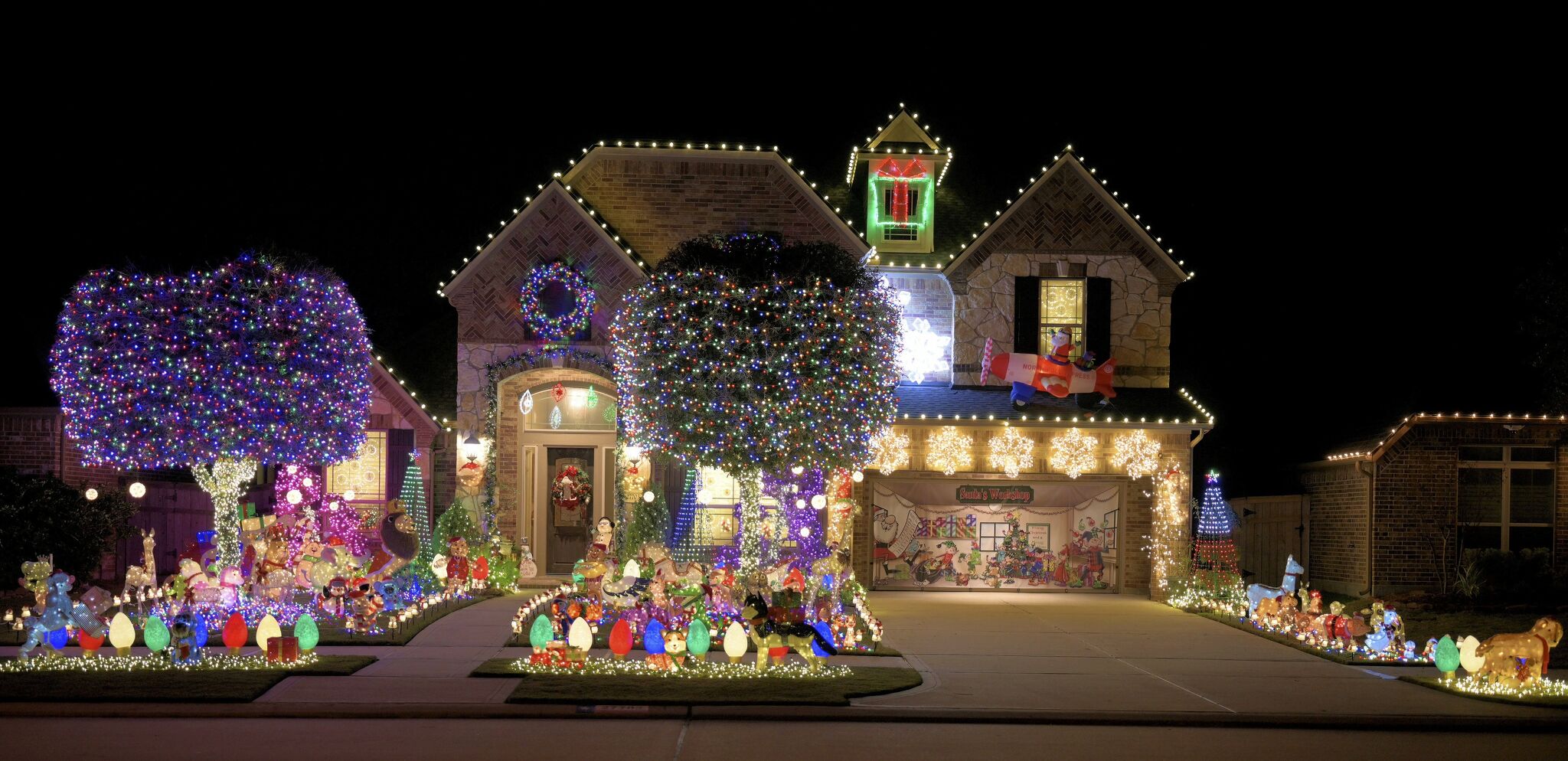 New holiday lights map shows festive home displays in Fulshear