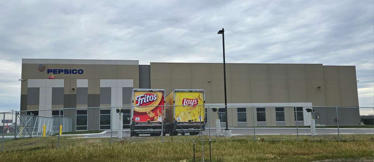 16 million PepsiCo/Frito Lay distribution center built near Bay City