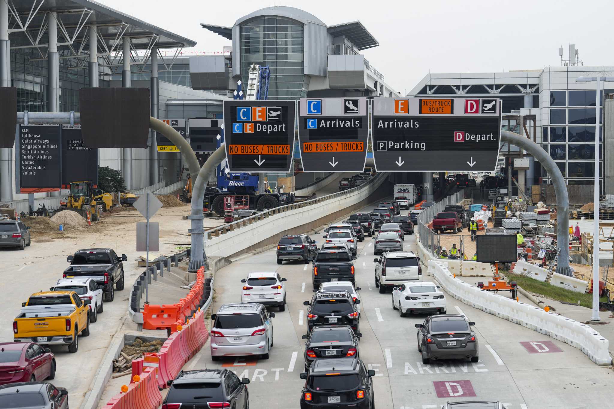 IAH adds more than 600 new parking spots for travelers