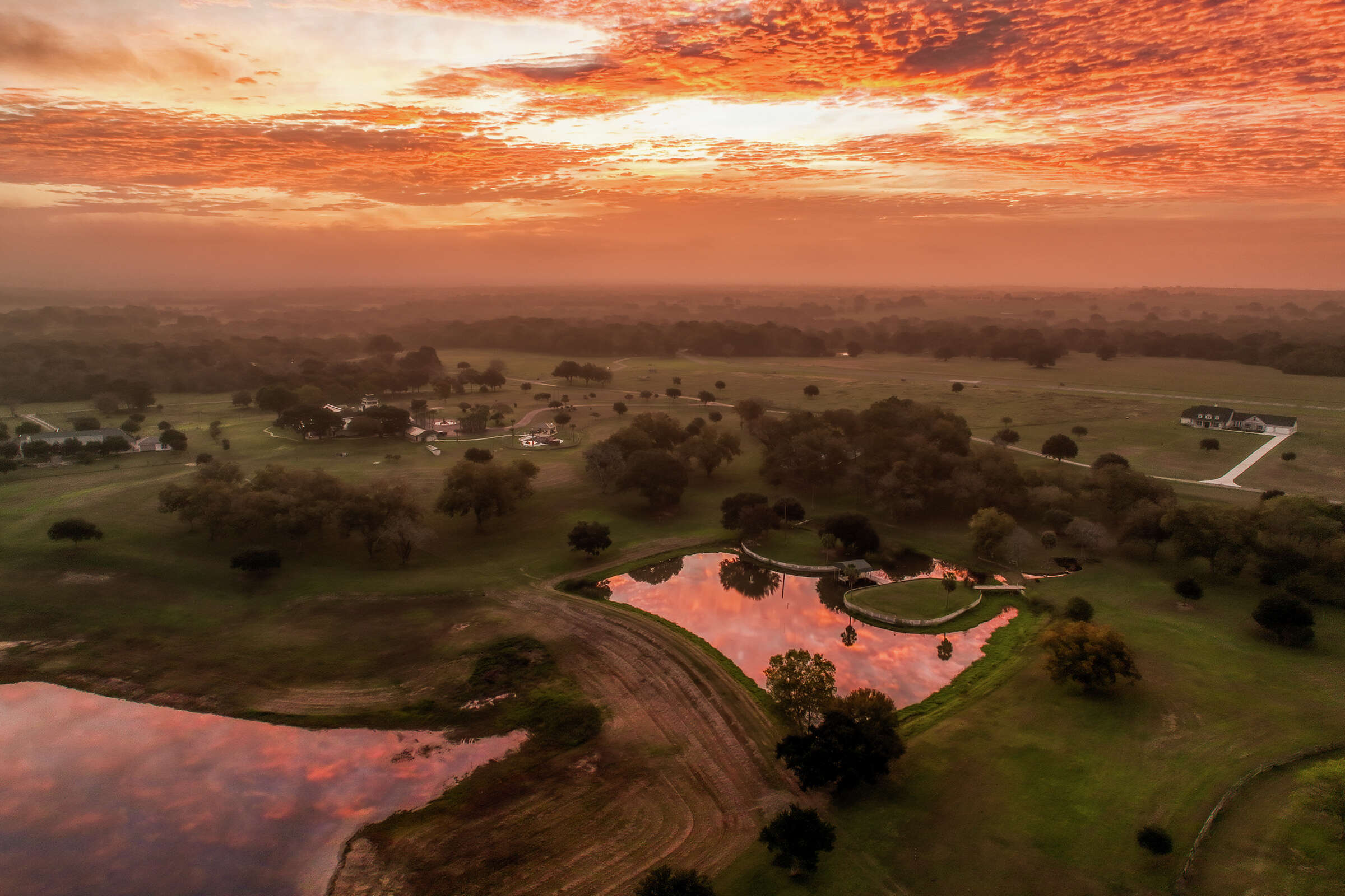 33M Texas hunting ranch with own landing strip hits market