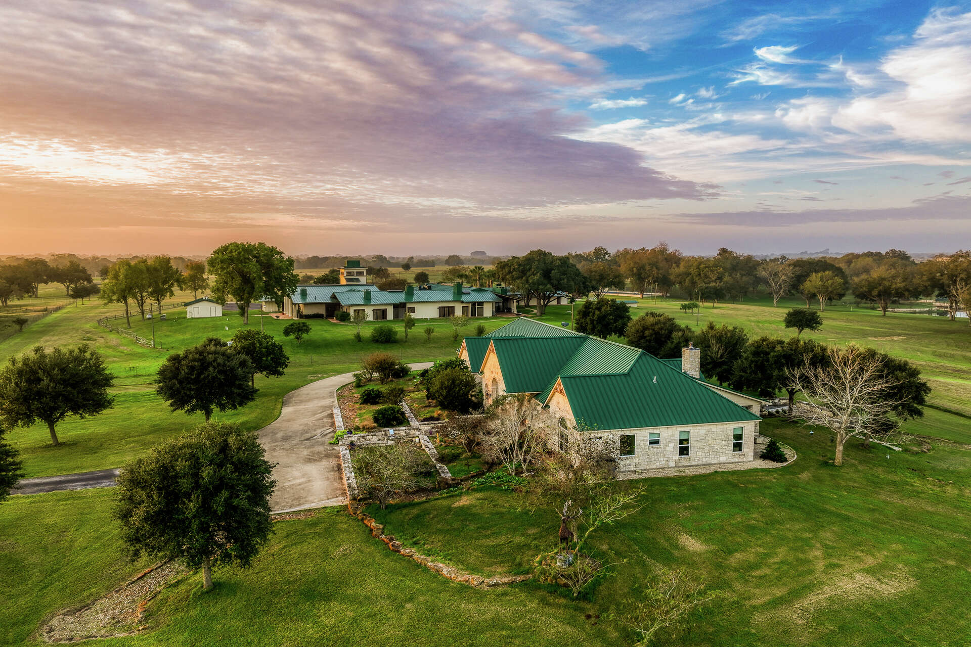 33M Texas hunting ranch with own landing strip hits market