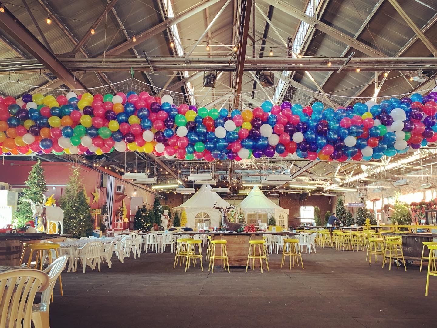 Loading Dock Ice Skating Rink to celebrate New Year with balloon drop