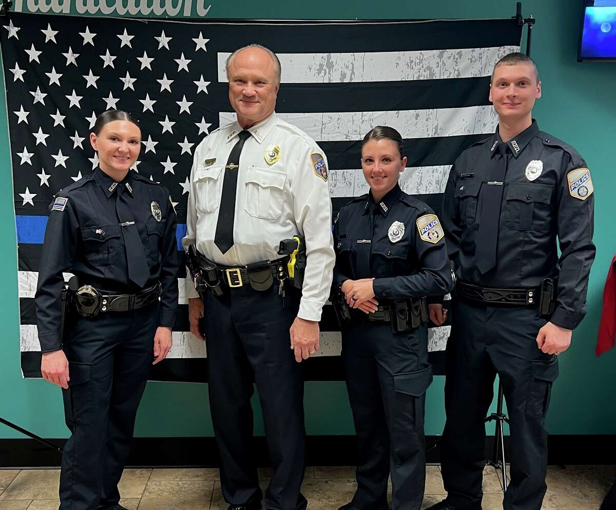 Beardstown Police Department grows by three officers
