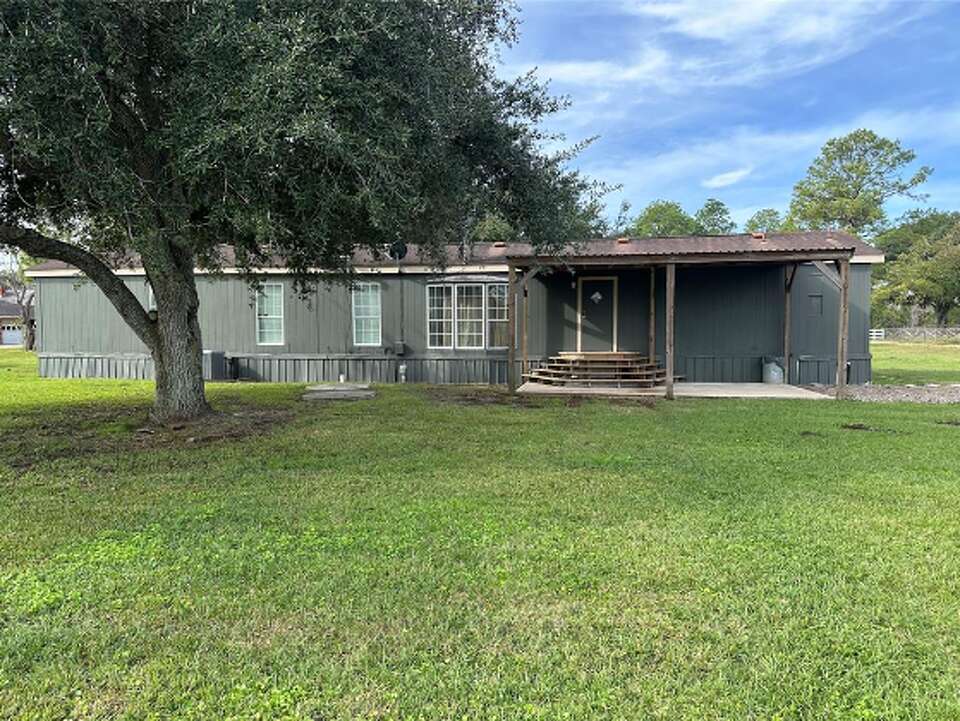 Pearland's most expensive homes on the market No. 1 priced at 1.7M