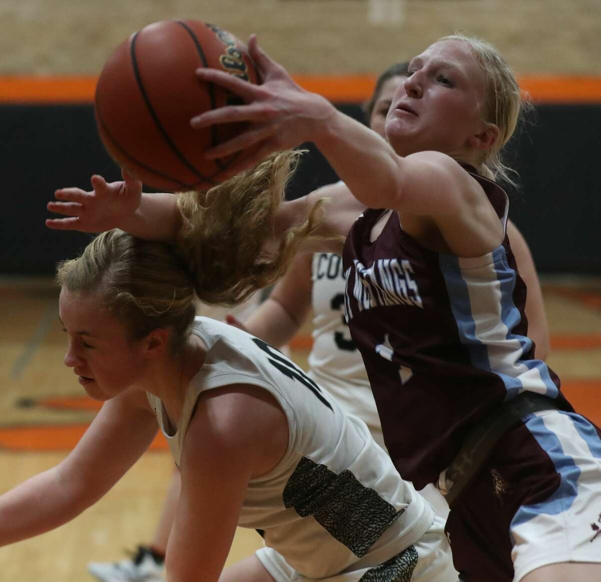 Triopia girls beat Beardstown at Lady Tiger Classic