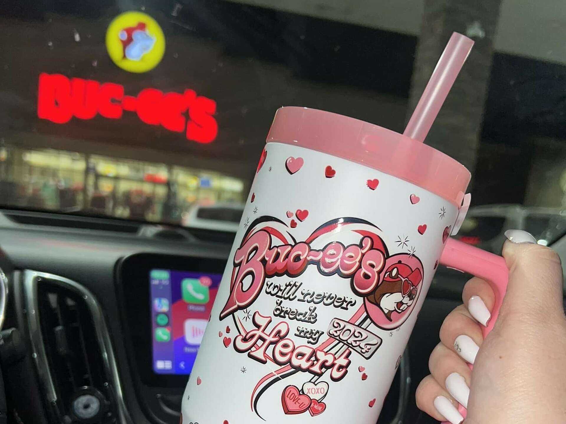 Bucees cheapest valentines tumbler yukon 32oz