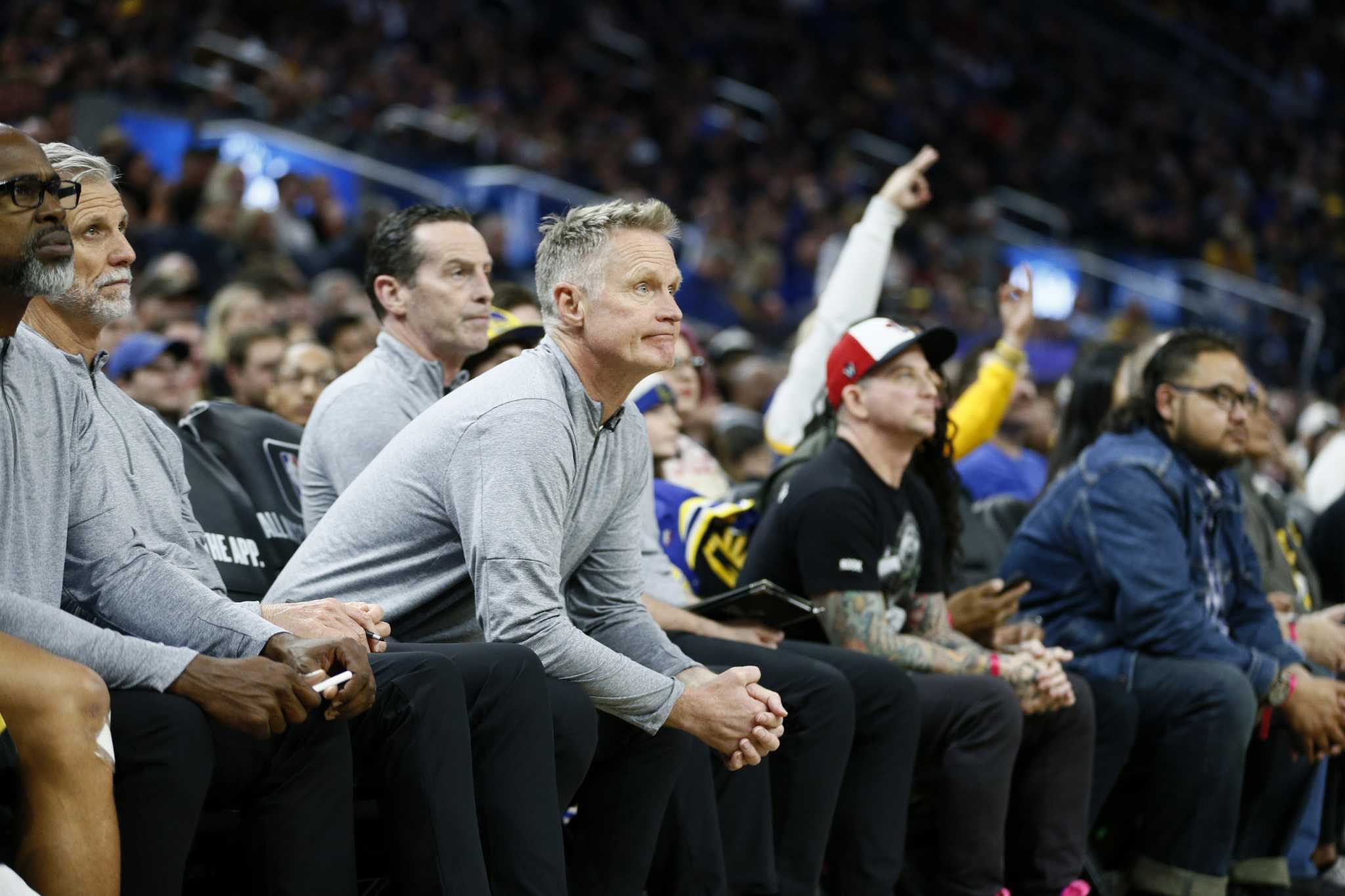 Steve Kerr Hunts For Answers To Warriors’ Mediocrity