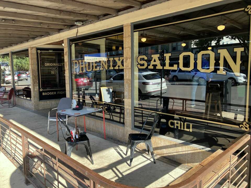 New Braunfels temporarily closes Phoenix Saloon for upgrades