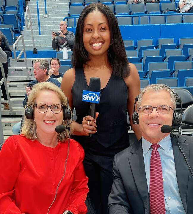 Ct Native Chelsea Sherrod Reports On Uconn Womens Basketball For Sny