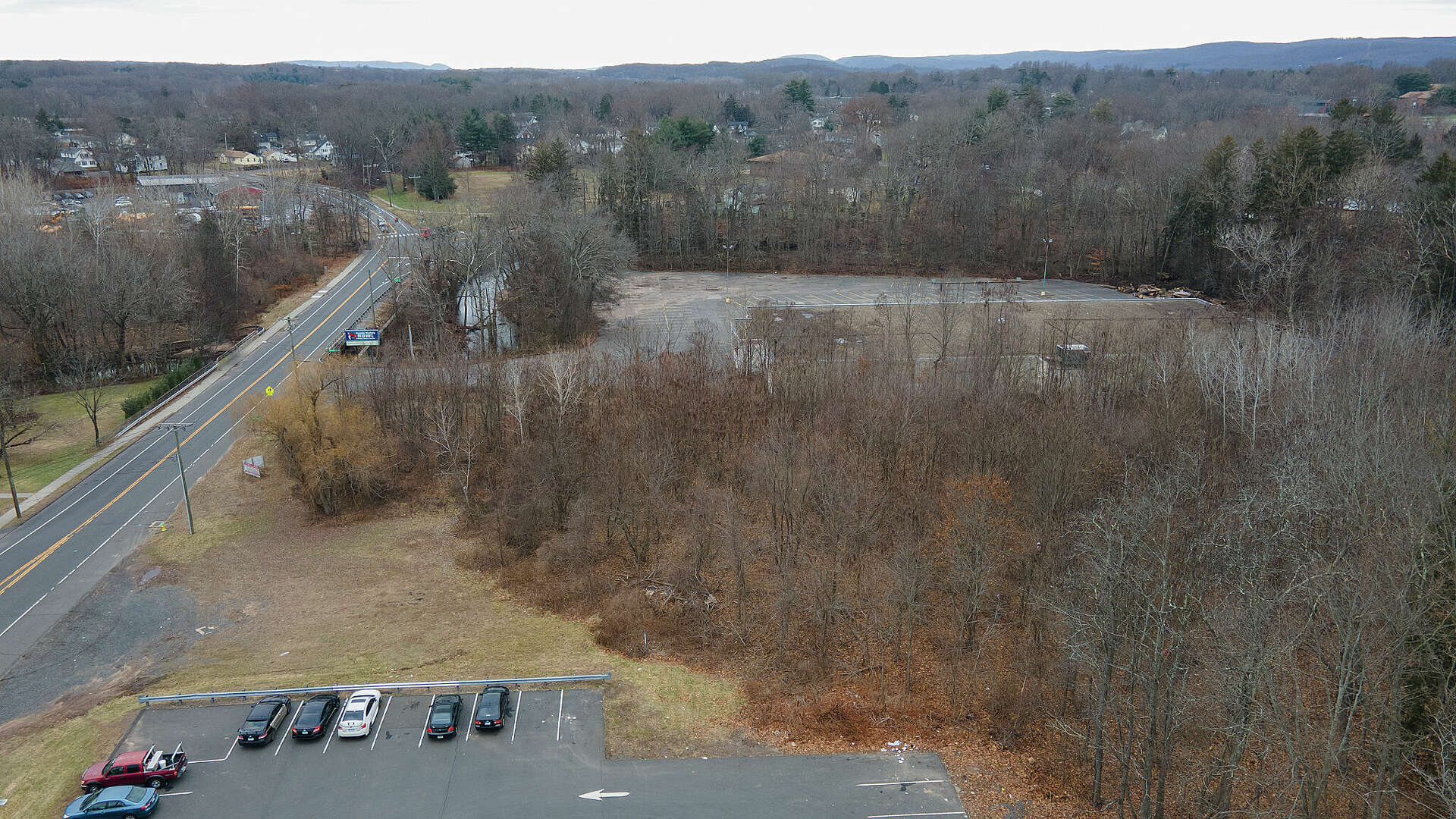 Developer seeks permit to build Southington auto repair shop