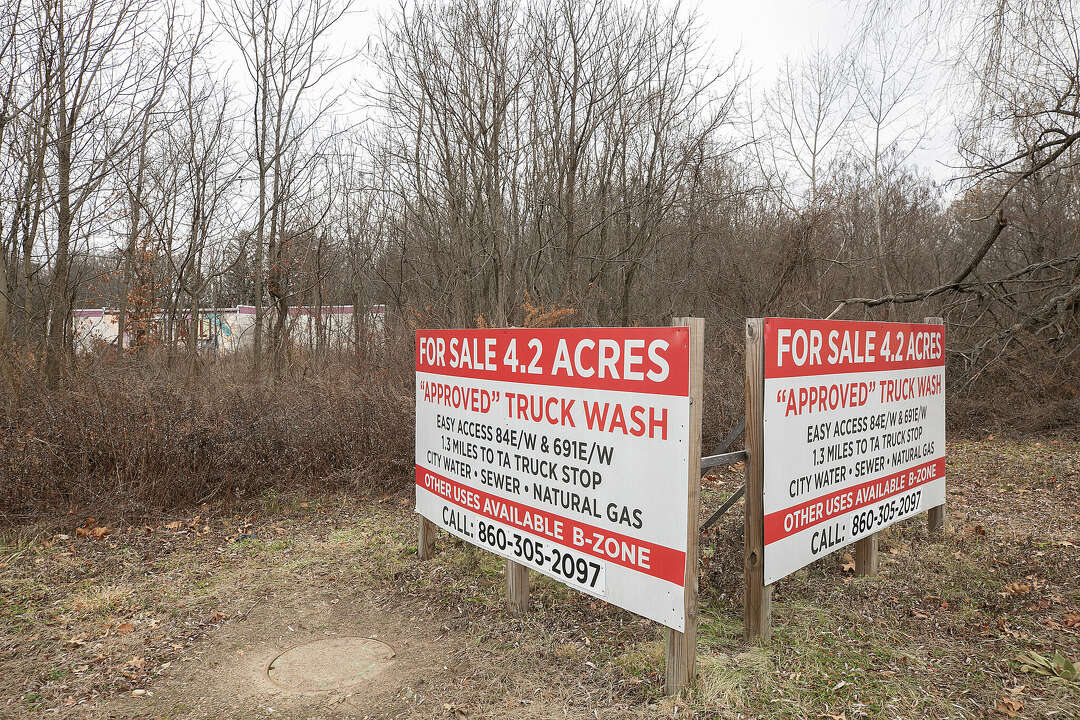 Developer seeks permit to build Southington auto repair shop