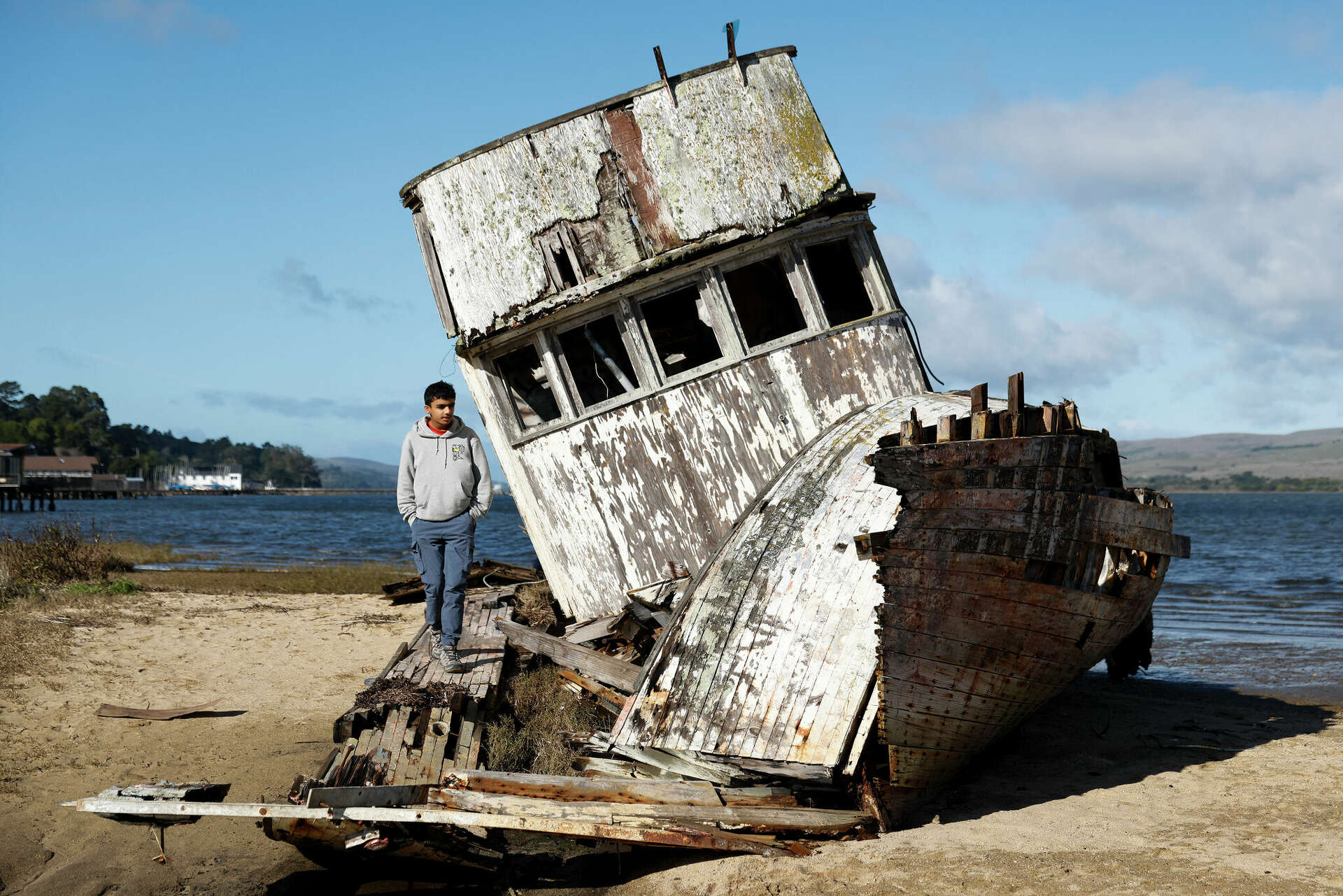 Ss Point Reyes California ‘shipwreck’ is an Instagram star, may go down for good