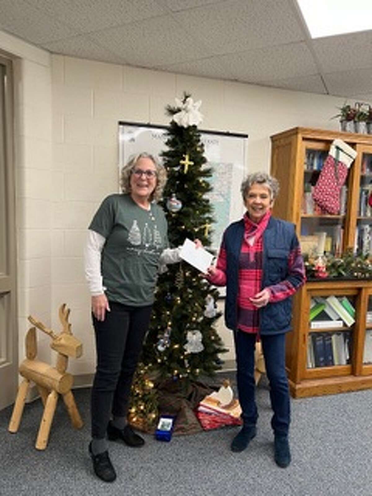 Onekama Guild Thrift Shop supports community with donations