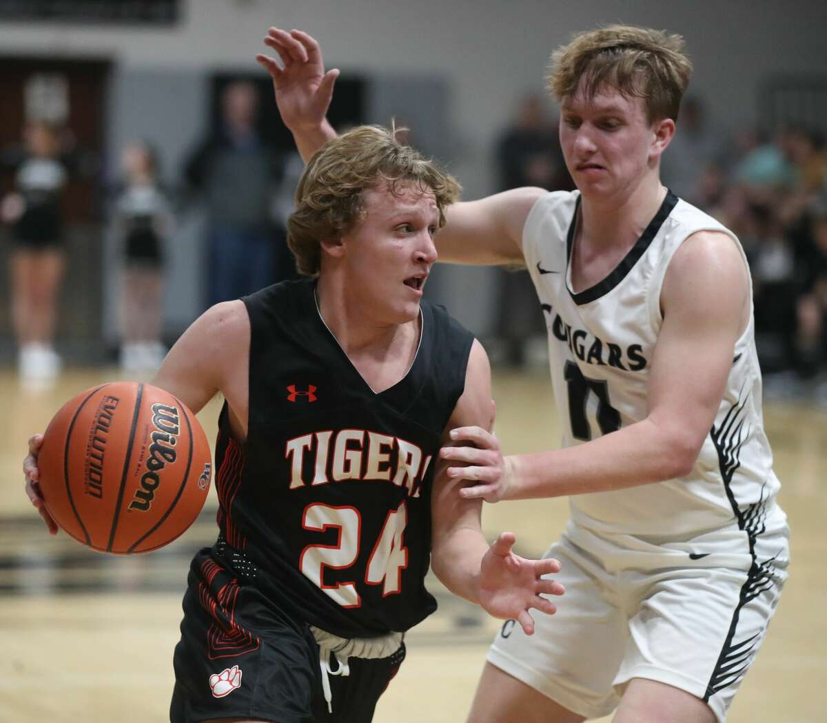 Big second half lifts West Central past Greenfield-NW