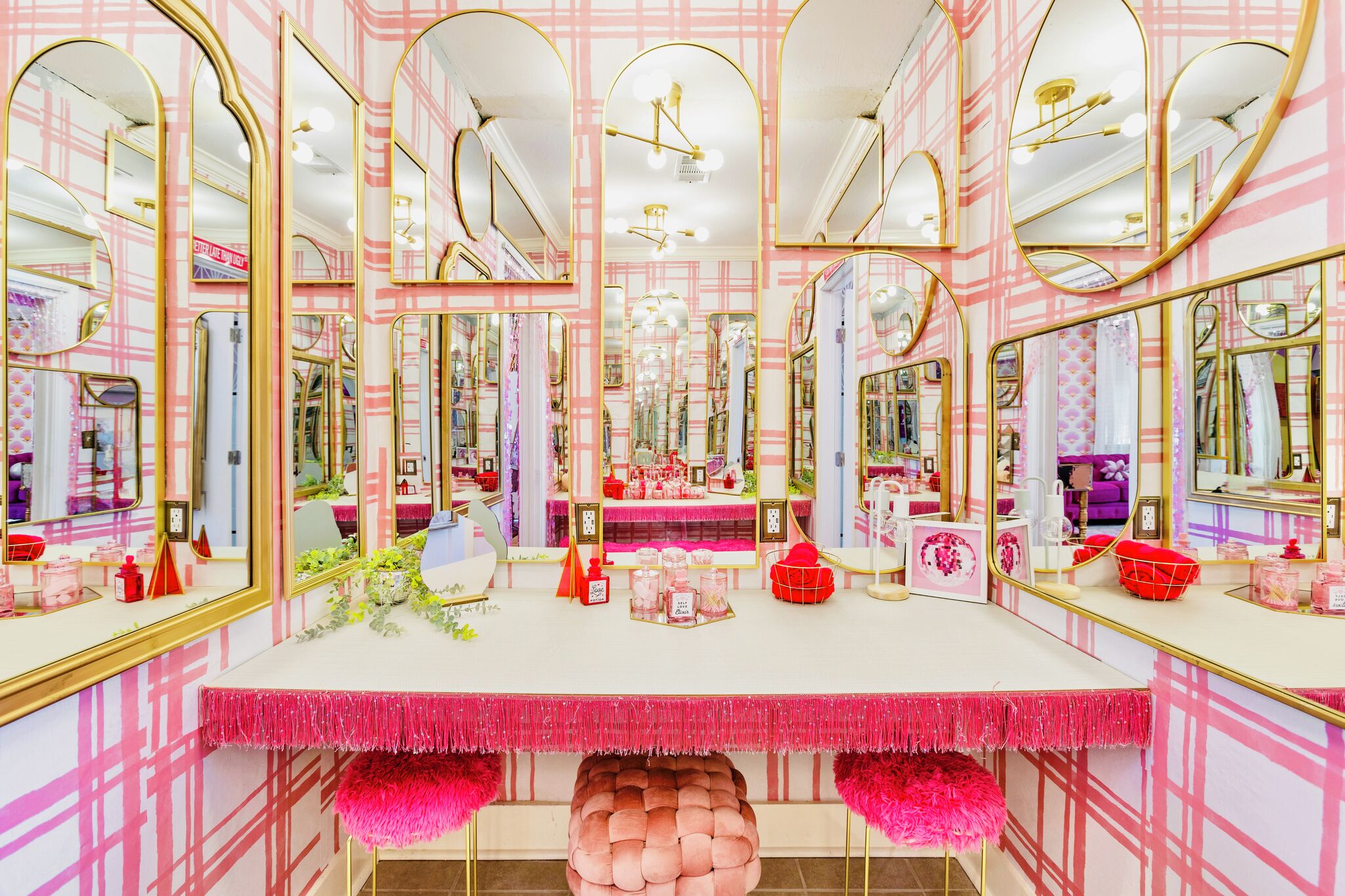 Galveston Airbnb designed for Houston getaways, bachelorette parties