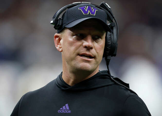 Head coach Kalen DeBoer of the Washington Huskies looks on during the second quarter against the Texas Longhorns during the CFP Semifinal Allstate Sugar Bowl at Caesars Superdome on January 01, 2024 in New Orleans, Louisiana. (Photo by Chris Graythen/Getty Images)