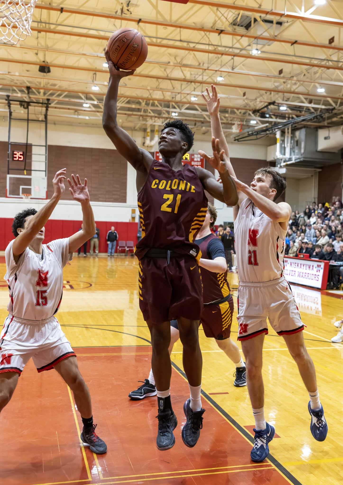 Five things to know about high school basketball for Feb. 24-25