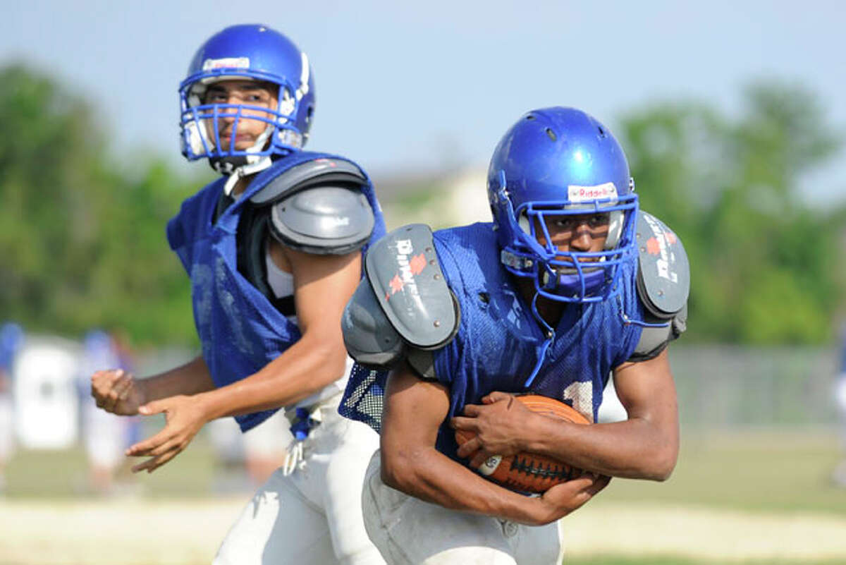 West Brook QB Bruce Reyes impresses