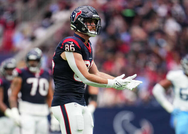 Dalton Schultz #86 of the Houston Texans reacts during an NFL football game against the Tennessee Titans at NRG Stadium on December 31, 2023 in Houston, Texas. (Photo by Cooper Neill/Getty Images)