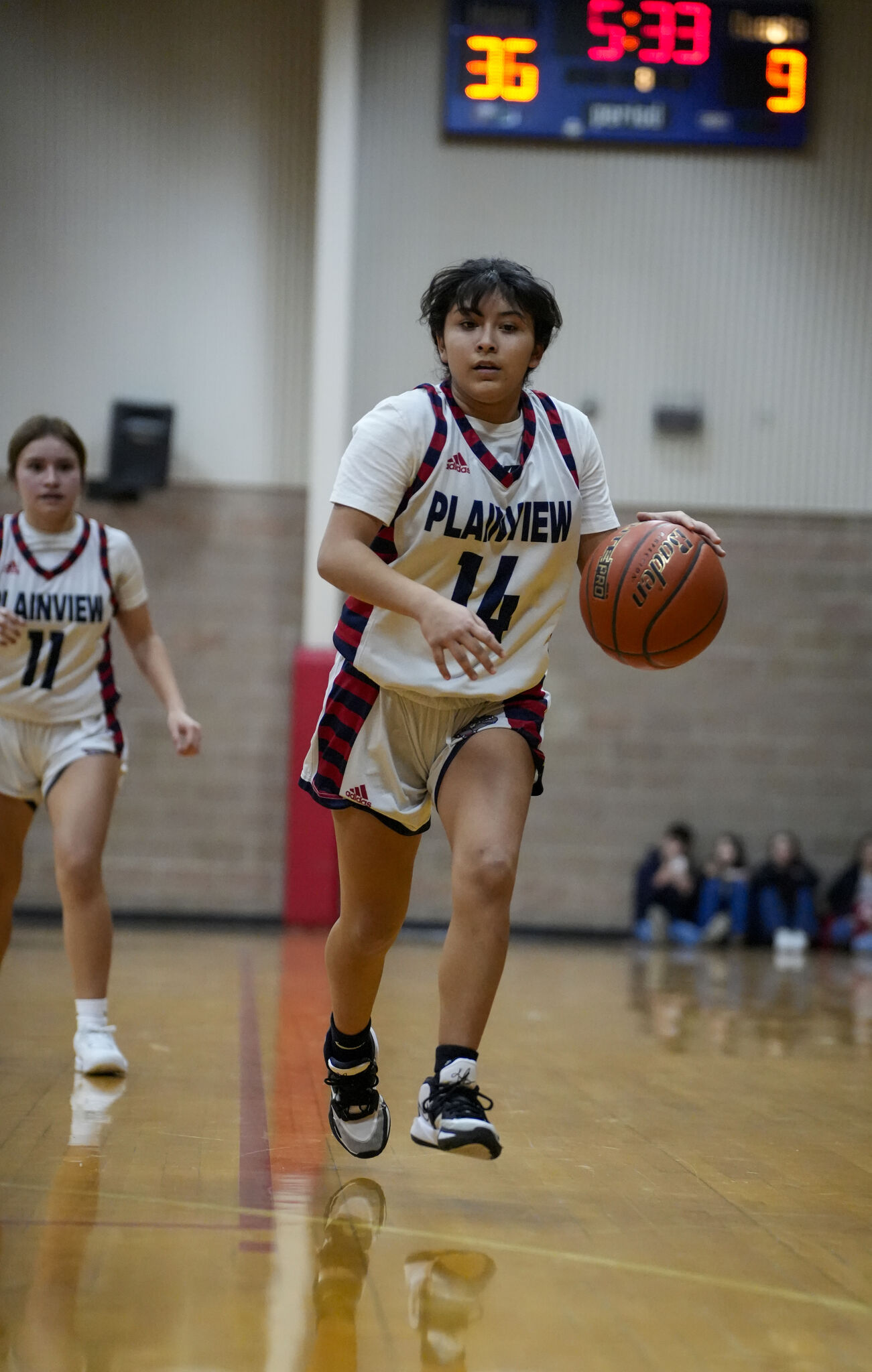 Plainview Freshman team remains undefeated with overall 170 record