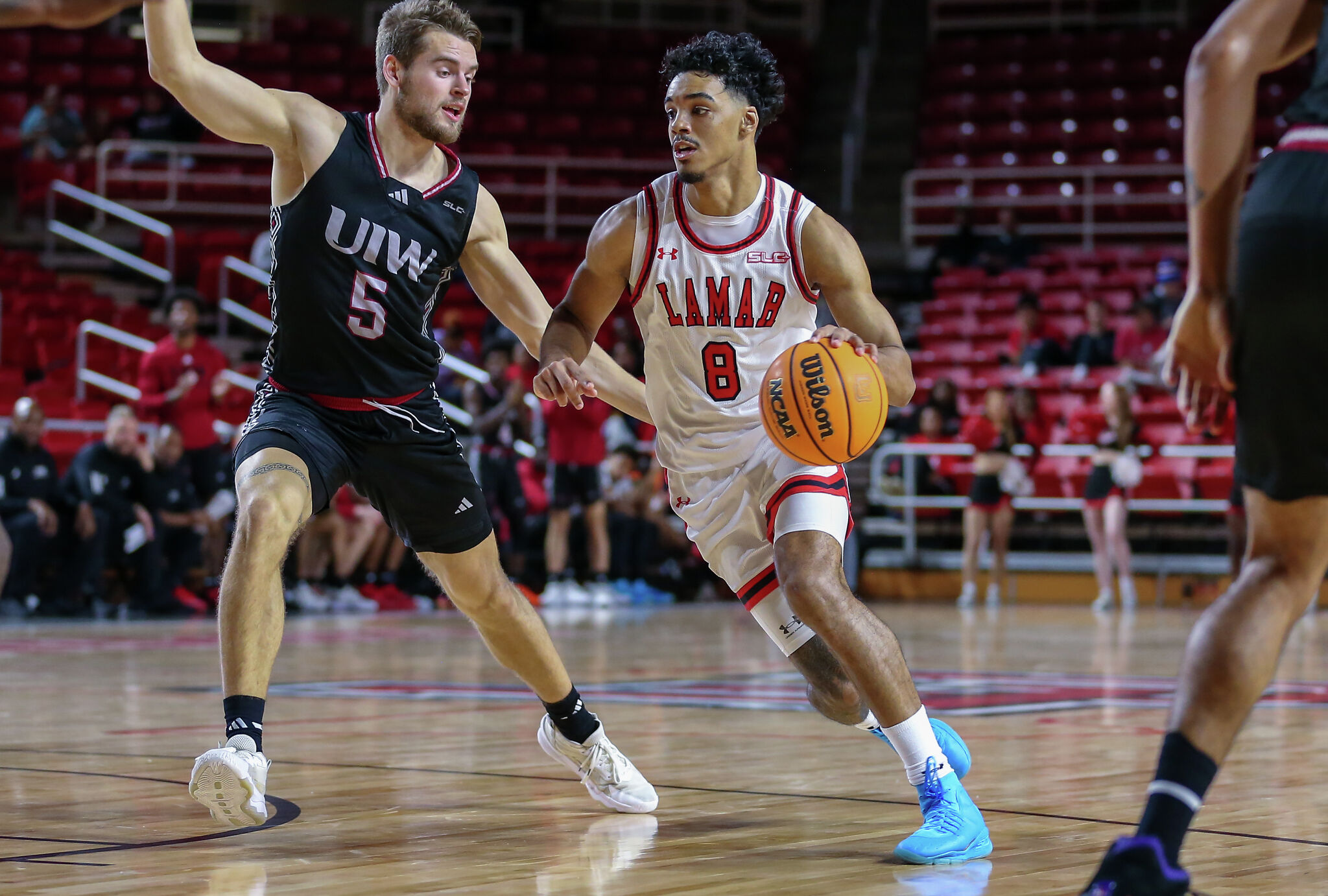 Lamar men s basketball team finding success with fast pace