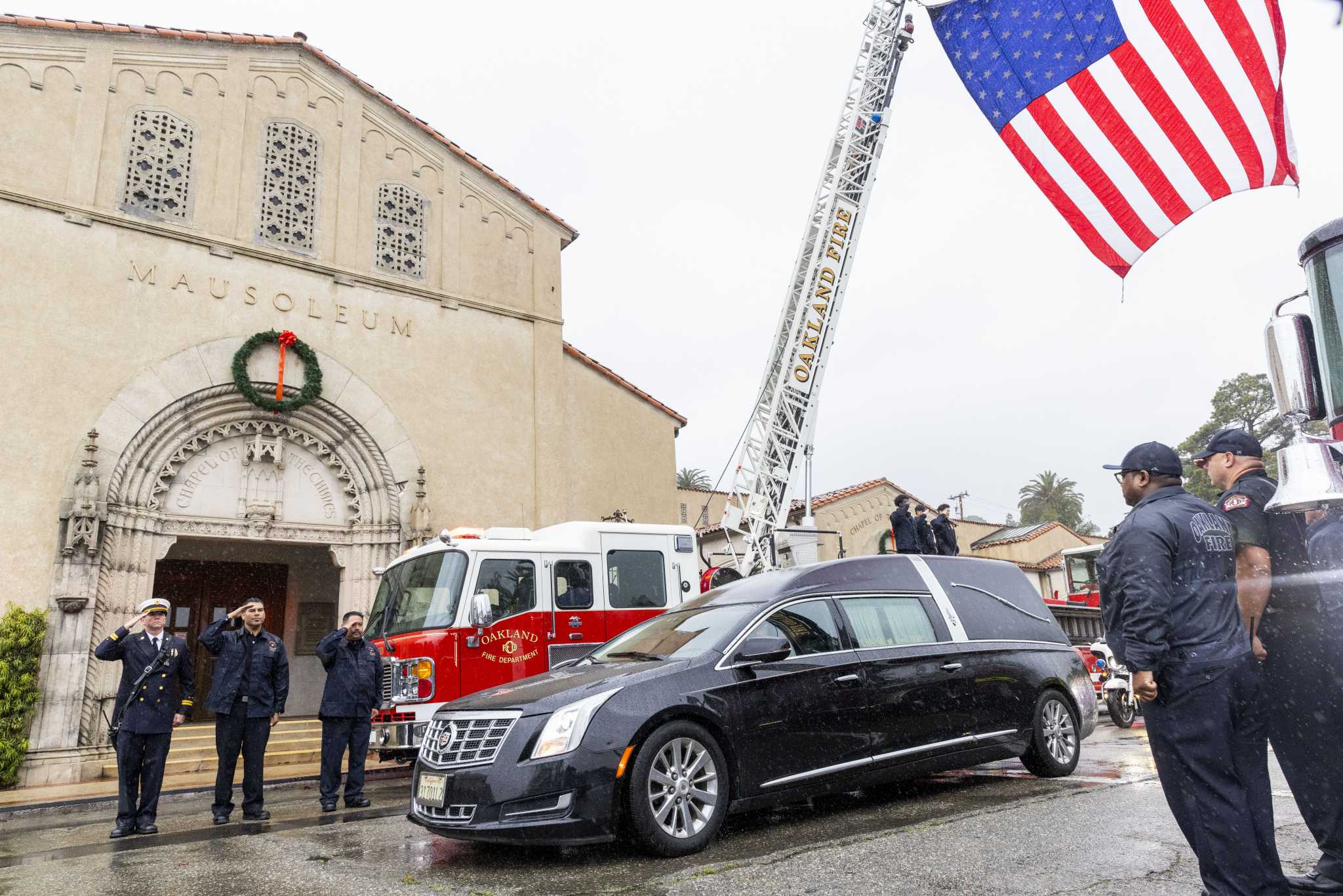 Memorial Service Honors Slain Oakland Police Officer Tuan Le