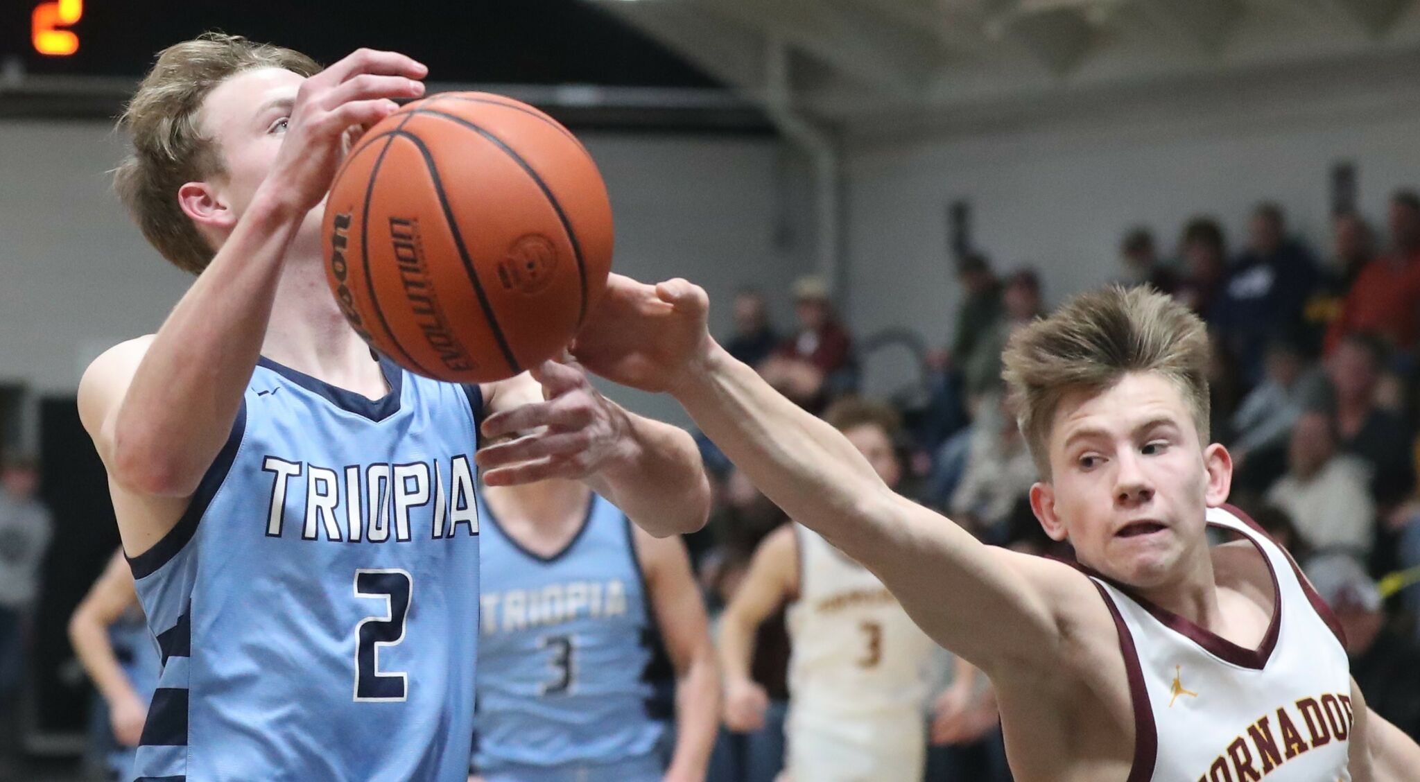 GriggsvillePerry rolls past Triopia into tourney semis