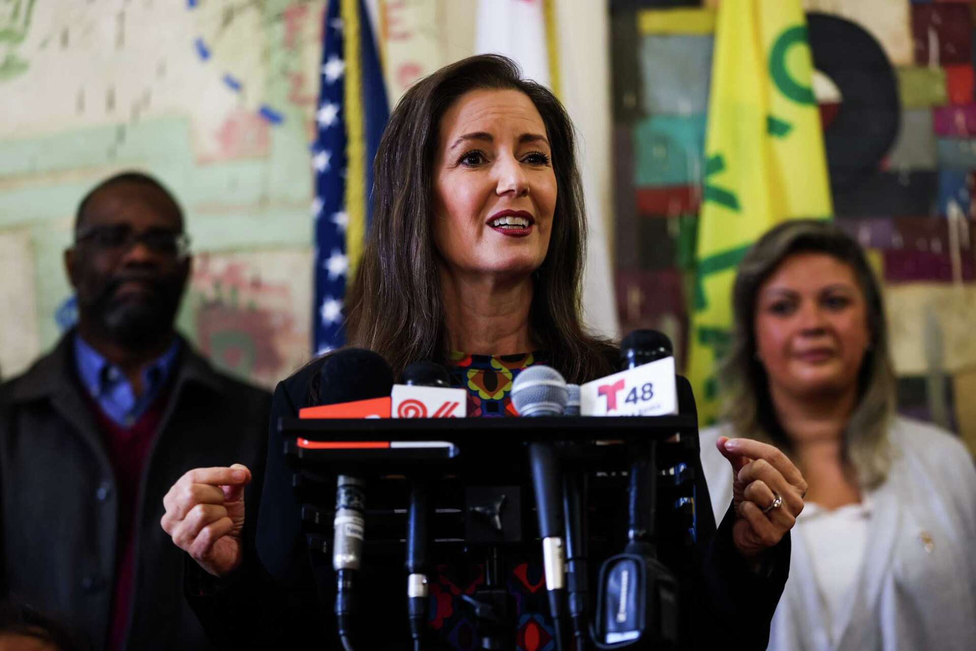 Former Oakland Mayor Schaaf announces 2026 run for state treasurer
