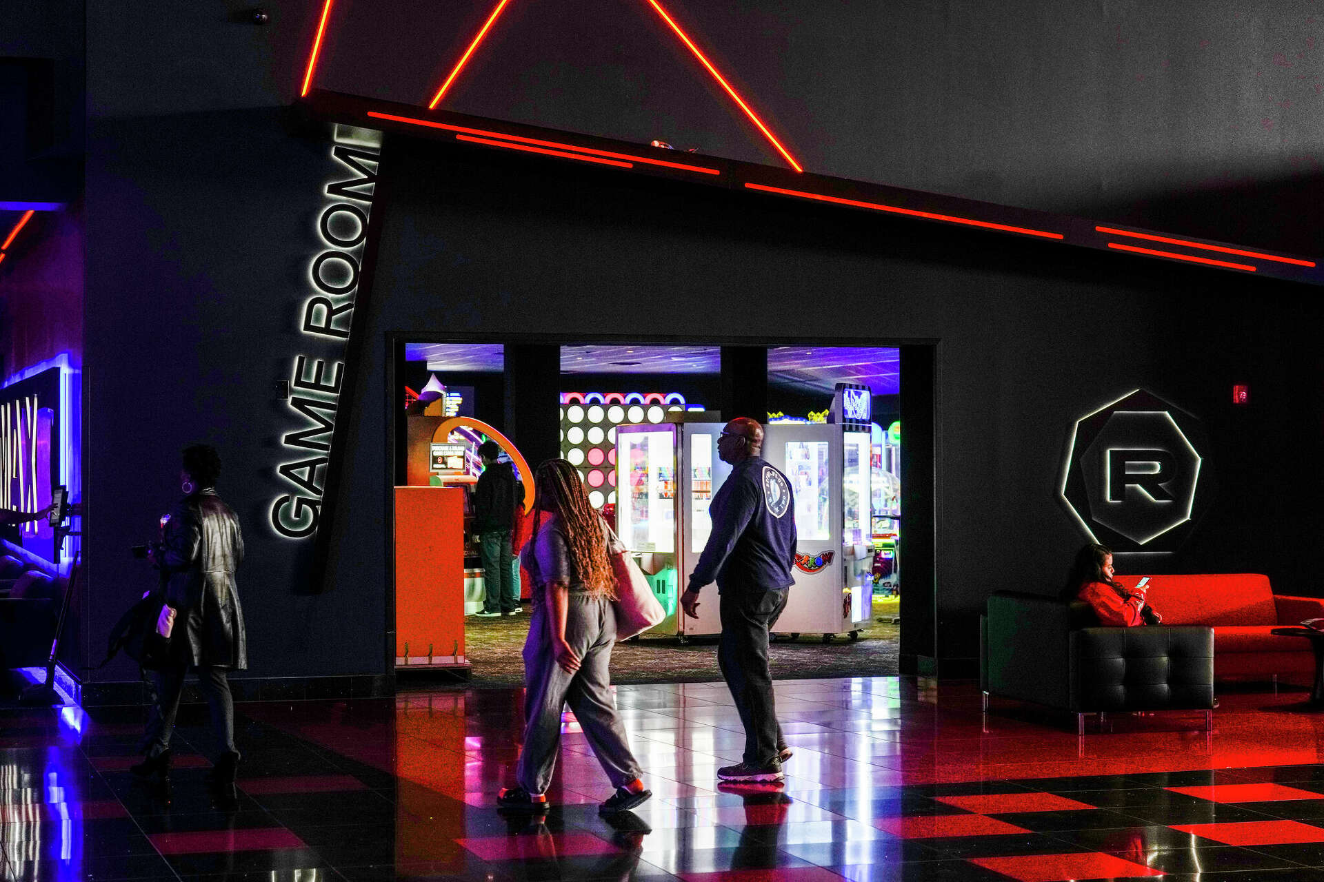 Renovated Regal MarqE brings modern moviegoing experience to Houston