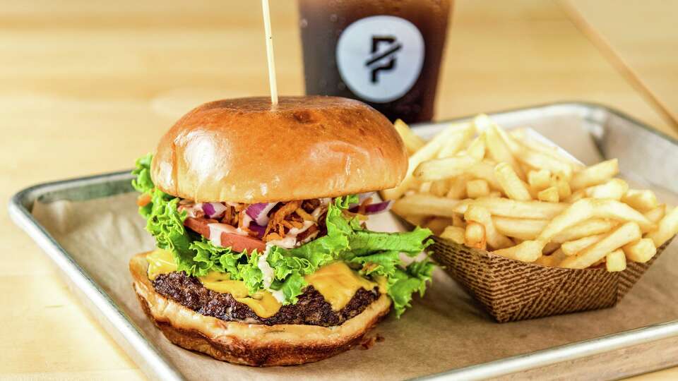 Pincho will offer free hamburgers to its first 100 customers and discounted burgers all day long at its grand opening at 9662 Hwy 242, Suite 110 in Conroe.