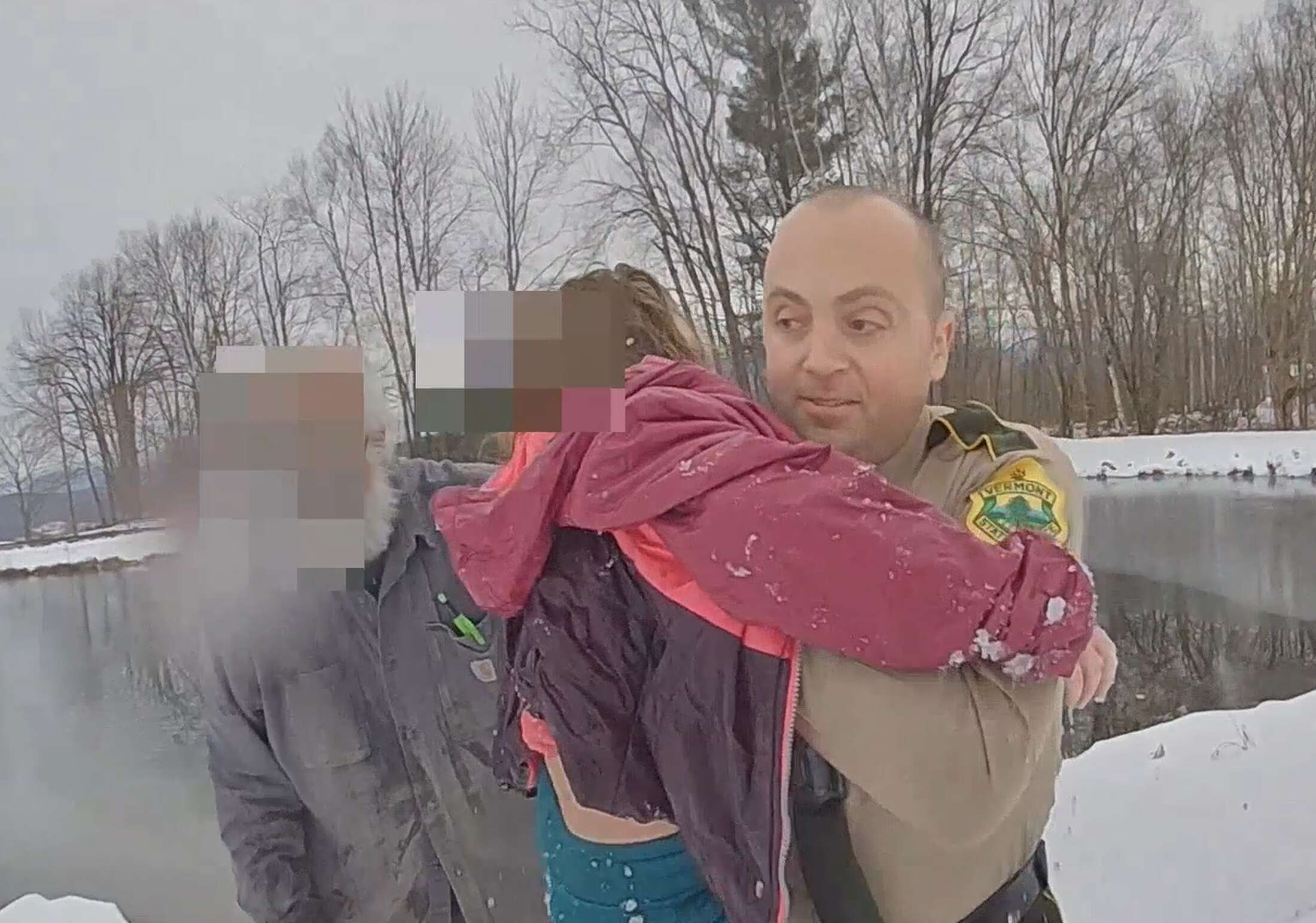 Incredible video Vermont trooper pulls off incredible rescue after