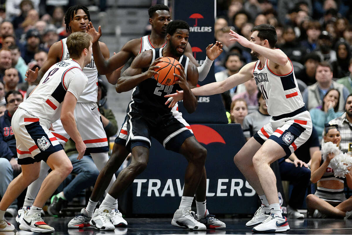 Alex Karaban Lead UConn Men's Basketball Over Georgetown