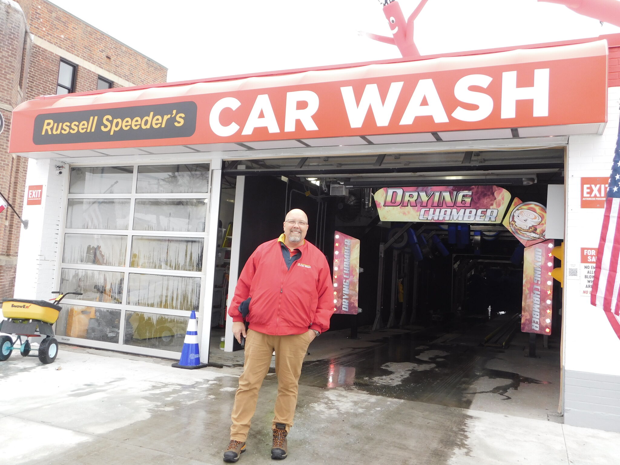 Torrington car wash celebrates 60 years in city