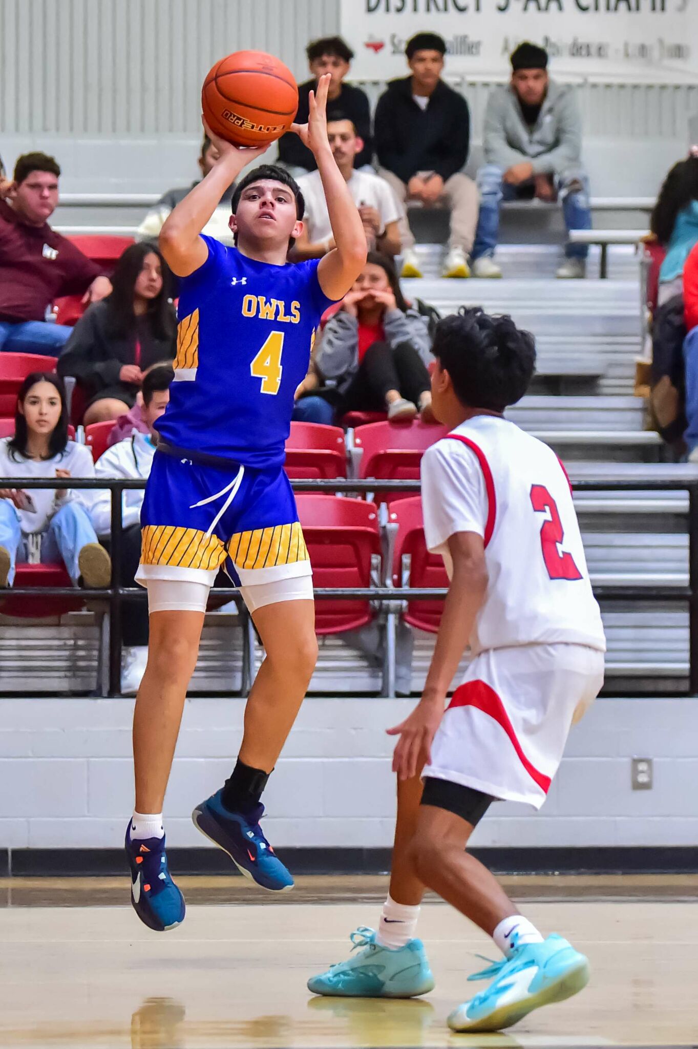 Hale Center beats Lockney in district match