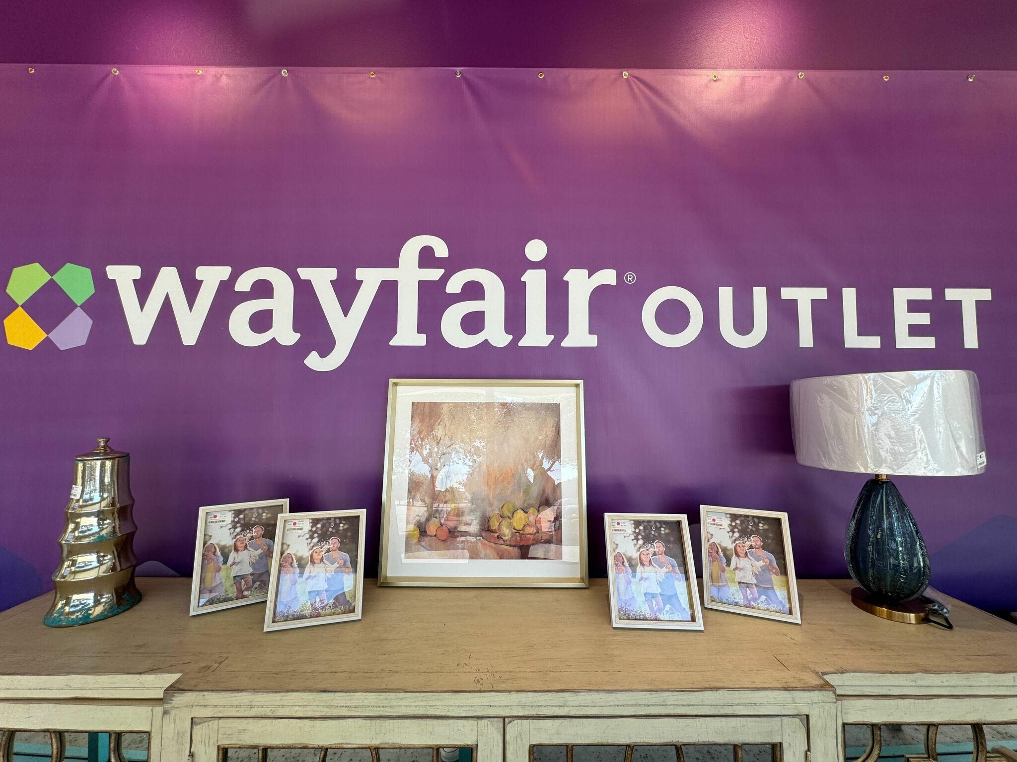 Wayfair furniture deals outlet near me